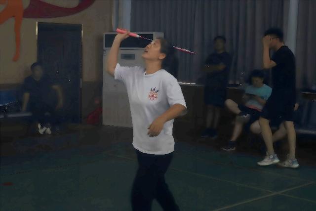 小学成功举 小学成功举