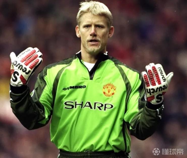 通人, 有像奥纳纳, 体育